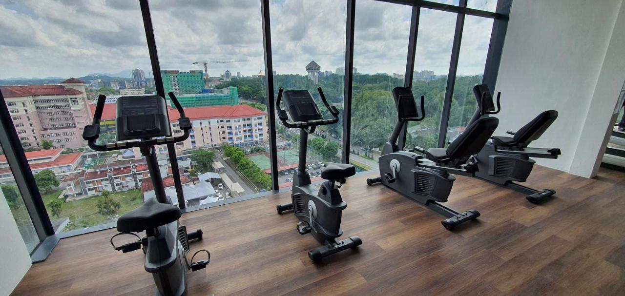 Kozi Square New Sgh Cozy Home 8A Kuching Buitenkant foto