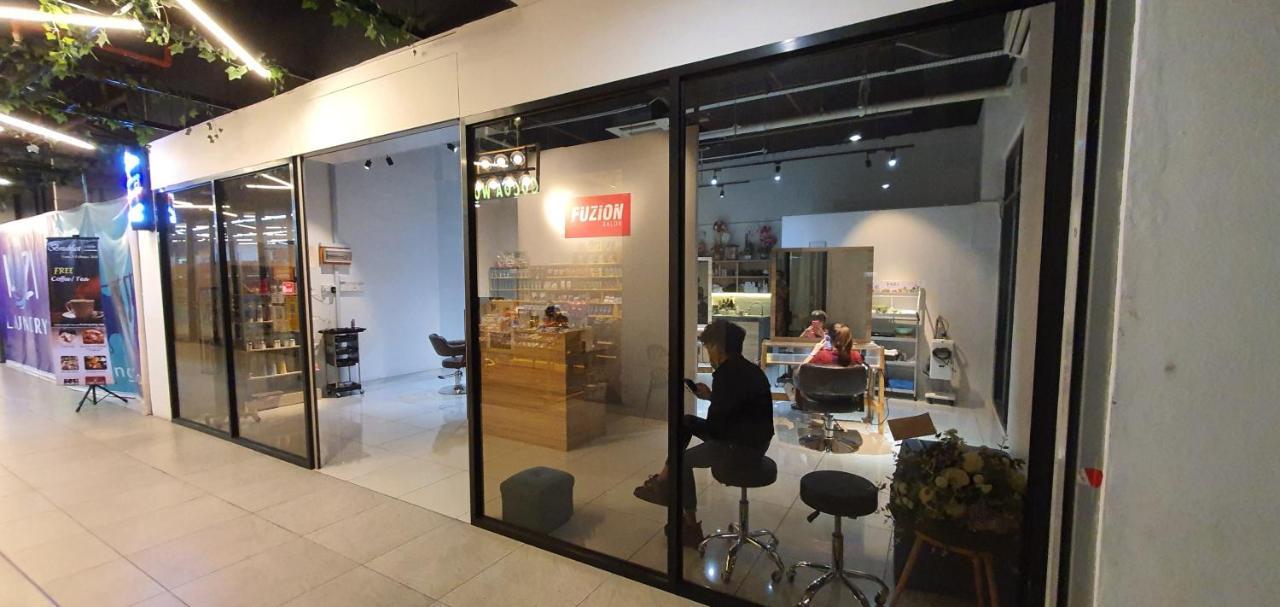 Kozi Square New Sgh Cozy Home 8A Kuching Buitenkant foto
